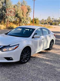 نيسان ألتيما